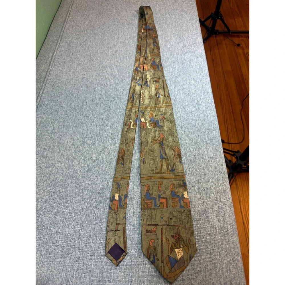 Vintage British Museum 100% Silk Tie Ancient History Egyptian Hieroglyphics